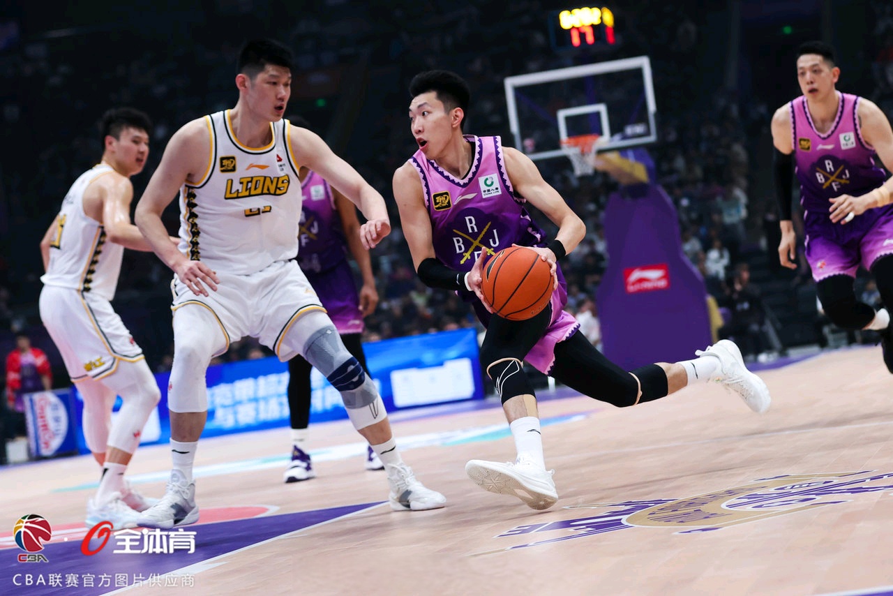 大发娱乐平台-人队球员发挥出色,取得连胜势头的胜利